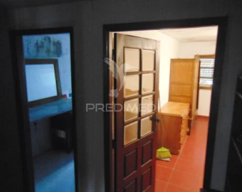 Moradia T4 para Venda em Adoufe e Vilarinho de Samardã