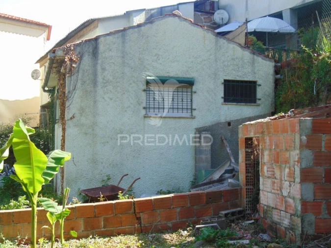 Moradia T4 para Venda em Adoufe e Vilarinho de Samardã Foto 4