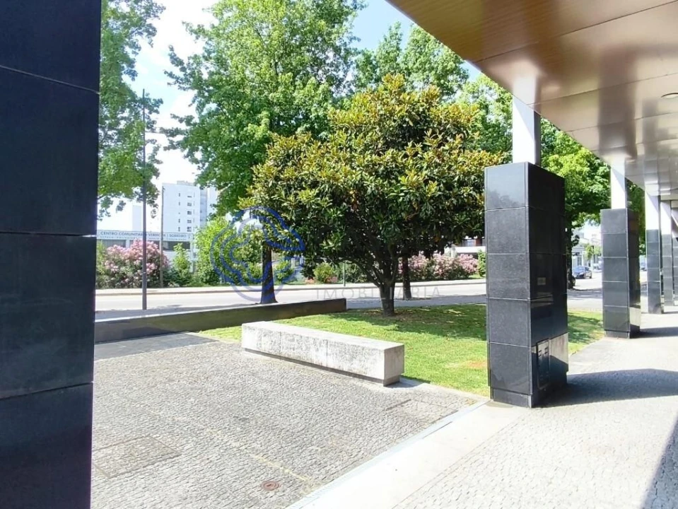 Apartamento T3 para Venda em Cidade da Maia Foto 9