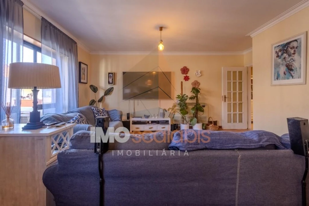 Apartamento T4 para Venda em Romeira e Várzea Foto 9