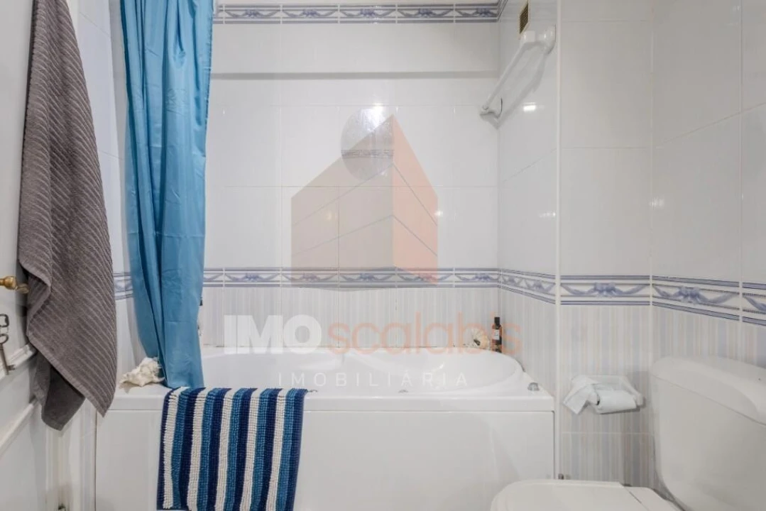Apartamento T4 para Venda em Romeira e Várzea Foto 19