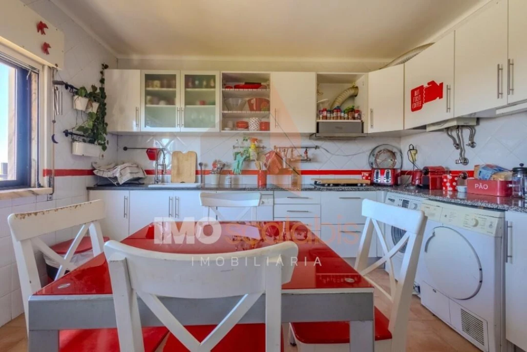 Apartamento T4 para Venda em Romeira e Várzea Foto 10