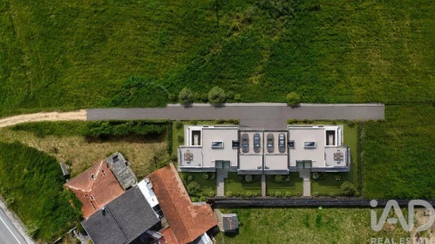 Moradia T4 para Venda em Maceira