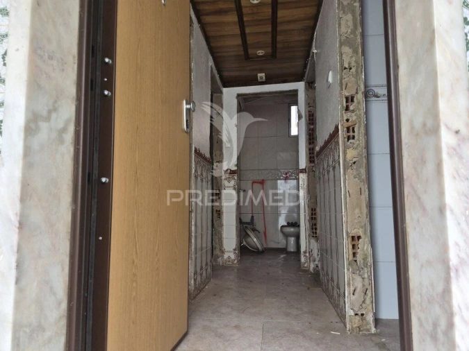Moradia T2 para Venda em Vialonga Foto 10