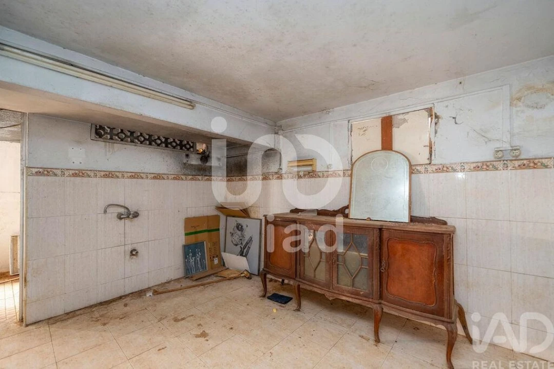 Moradia para Venda em Quelfes Foto 24