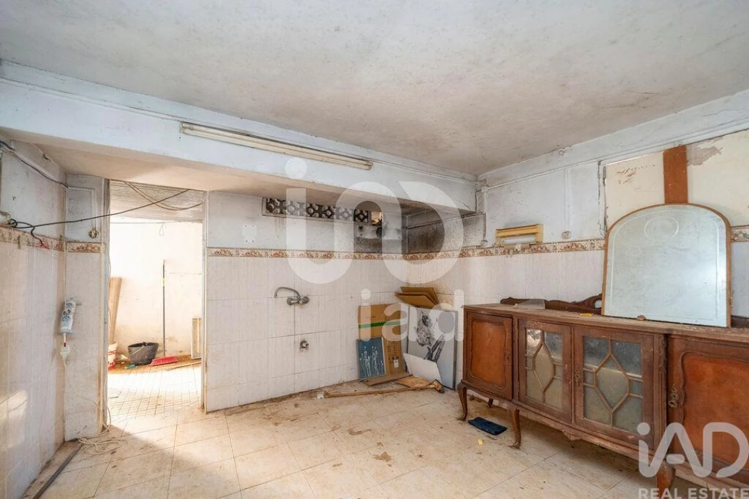 Moradia para Venda em Quelfes Foto 25