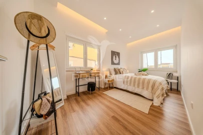 Apartamento T3 para Venda em Almada, Cova da Piedade, Pragal e Cacilhas