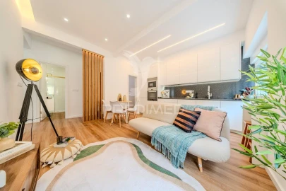 Apartamento T3 para Venda em Almada, Cova da Piedade, Pragal e Cacilhas