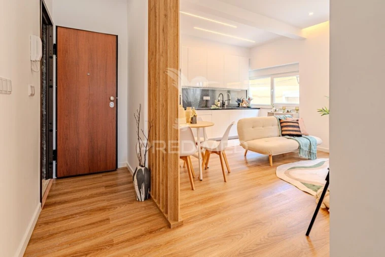 Apartamento T3 para Venda em Almada, Cova da Piedade, Pragal e Cacilhas Foto 5