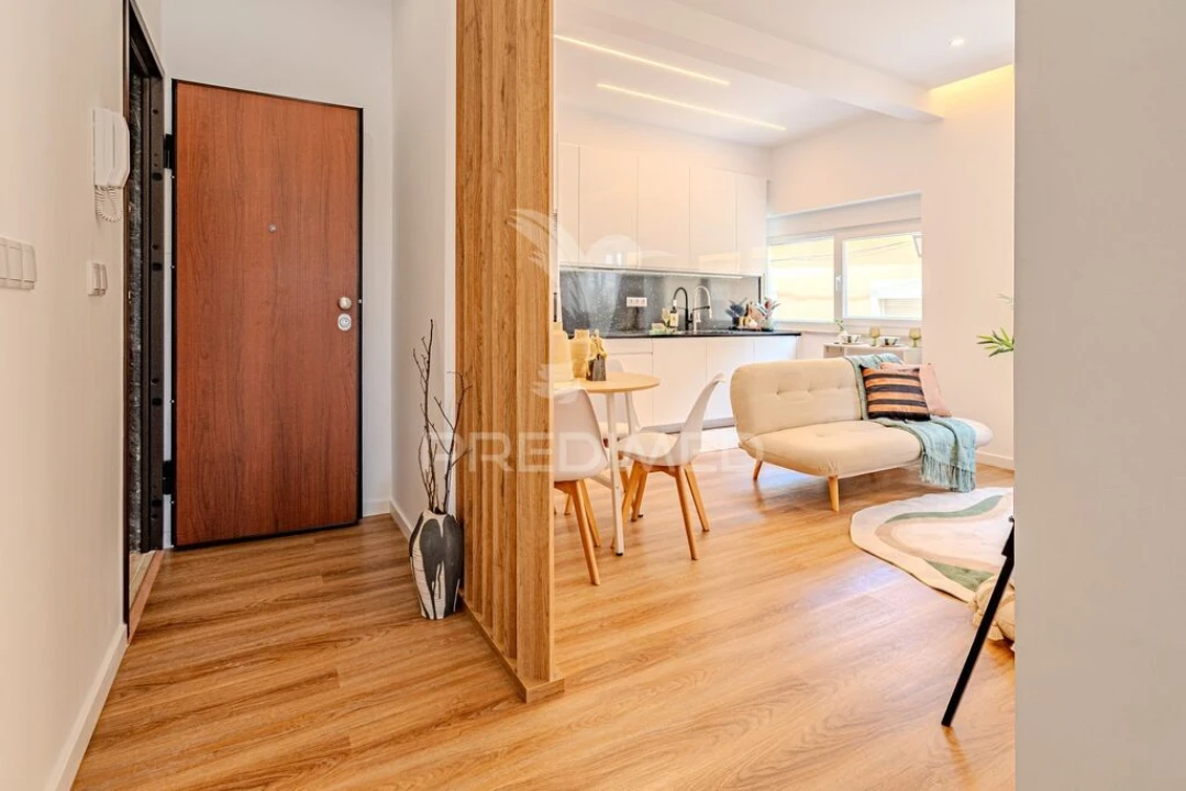 Apartamento T3 para Venda em Almada, Cova da Piedade, Pragal e Cacilhas Foto 5