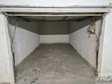Garagem para Venda em Subportela, Deocriste e Portela Susã