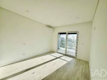 Apartamento para Venda em Seixal, Arrentela e Aldeia de Paio Pires