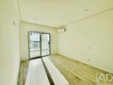 Apartamento para Venda em Seixal, Arrentela e Aldeia de Paio Pires