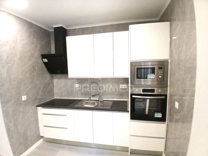 Apartamento T1 para Venda em Venteira Foto 6