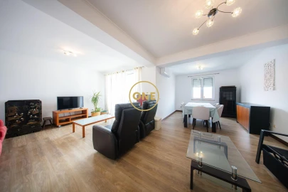 Apartamento T4 para Venda em Ponta Delgada (São José)