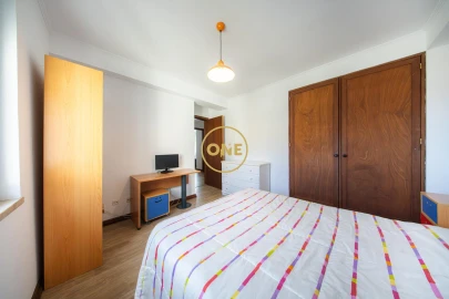 Apartamento T4 para Venda em Ponta Delgada (São José)
