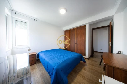 Apartamento T4 para Venda em Ponta Delgada (São José)