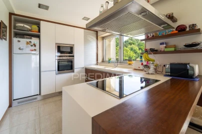 Moradia T3 para Venda em Sandim, Olival, Lever e Crestuma