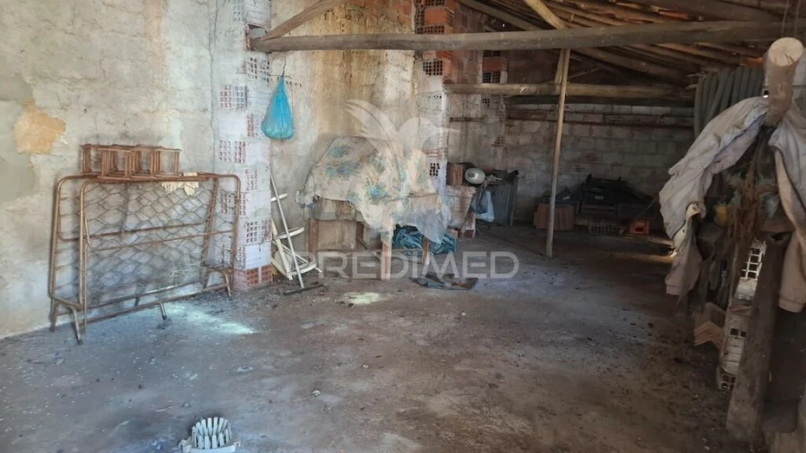 Moradia T2 para Venda em Arneiro das Milhariças Foto 17