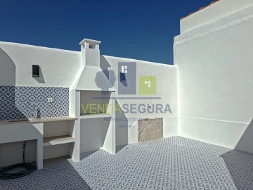 Moradia T2 para Venda em Alcaria Ruiva