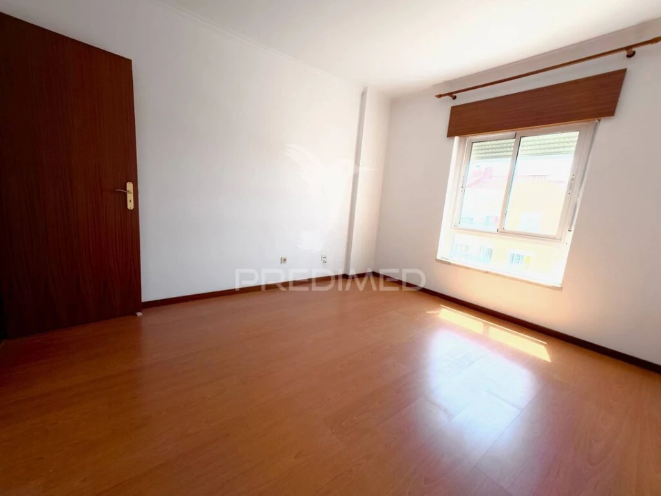 Apartamento T2 para Venda em Vialonga Foto 13