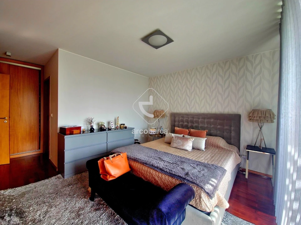 Apartamento T3 para Venda em Fornelos e Queijada Foto 10