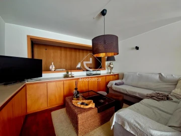 Apartamento T3 para Venda em Fornelos e Queijada