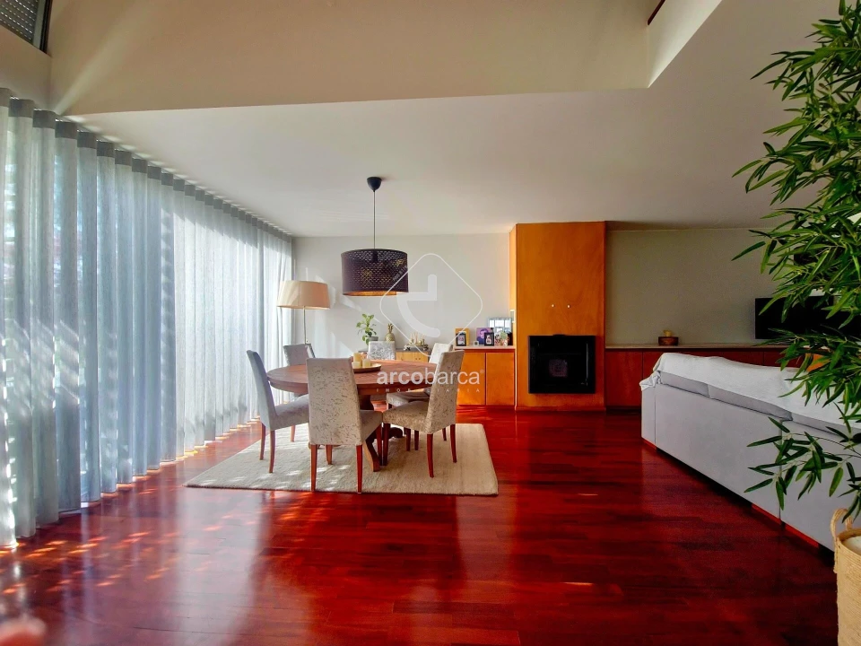 Apartamento T3 para Venda em Fornelos e Queijada Foto 6