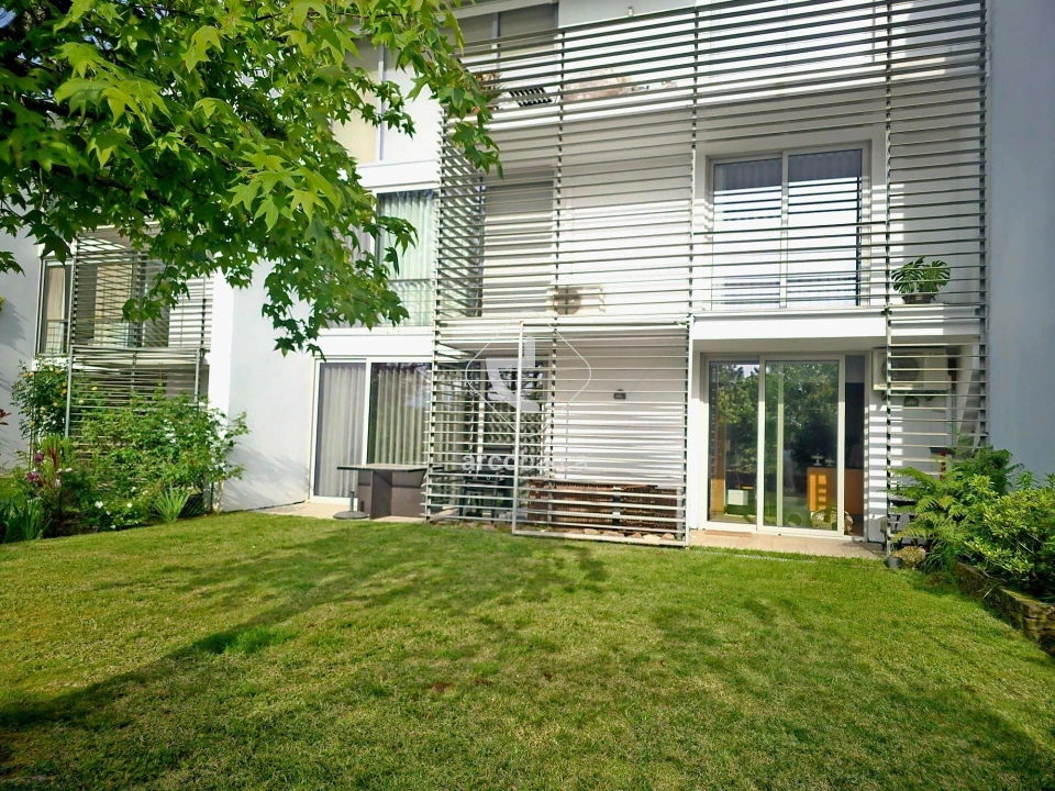 Apartamento T3 para Venda em Fornelos e Queijada Foto 2