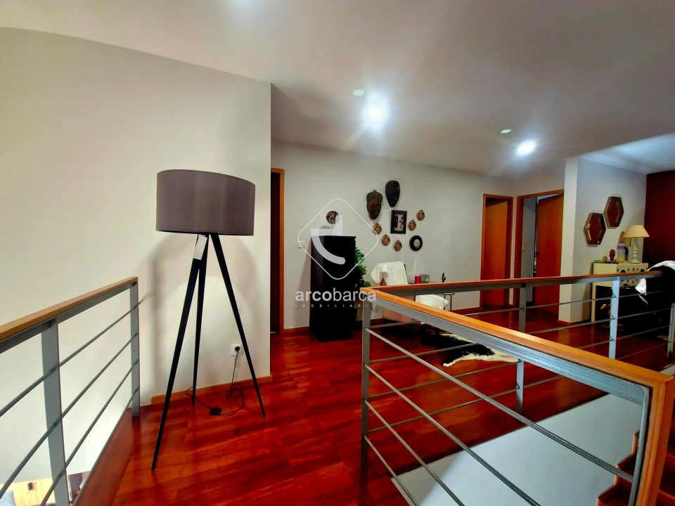 Apartamento T3 para Venda em Fornelos e Queijada Foto 4