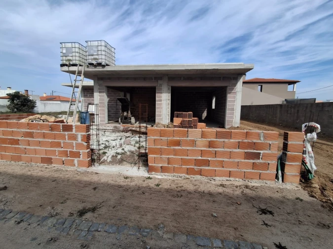 Moradia T3 para Venda em Alfeizerão Foto 2