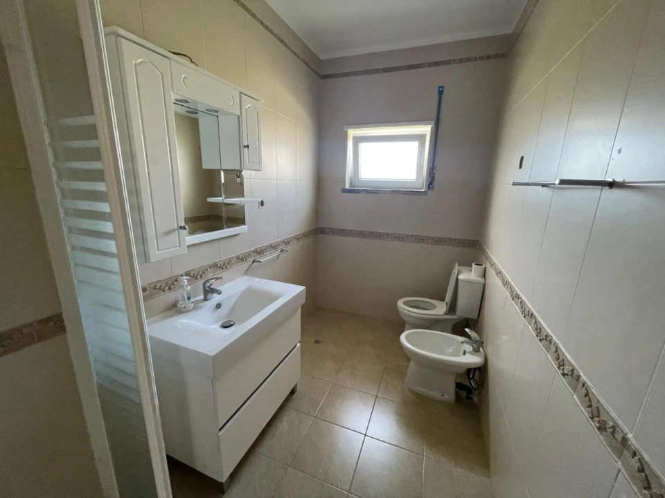 Apartamento T2 para Venda em Alfeizerão Foto 8