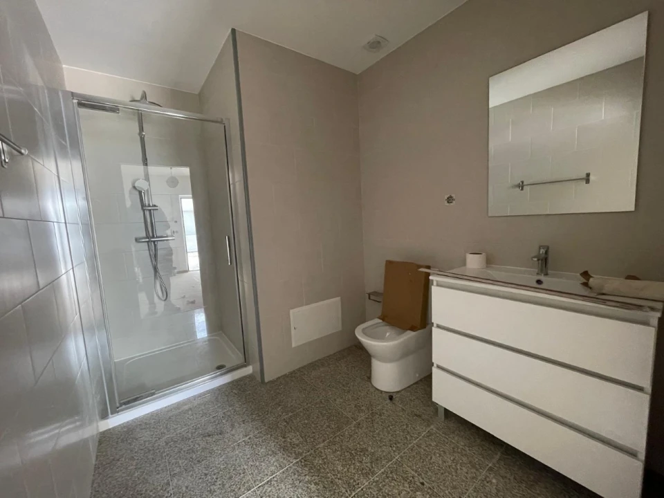 Apartamento T2 para Venda em Alfeizerão Foto 7