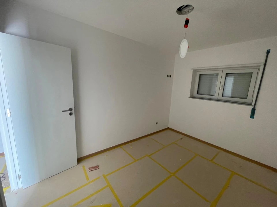 Apartamento T2 para Venda em Alfeizerão Foto 13