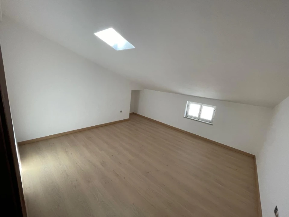 Apartamento T2 para Venda em Alfeizerão Foto 13