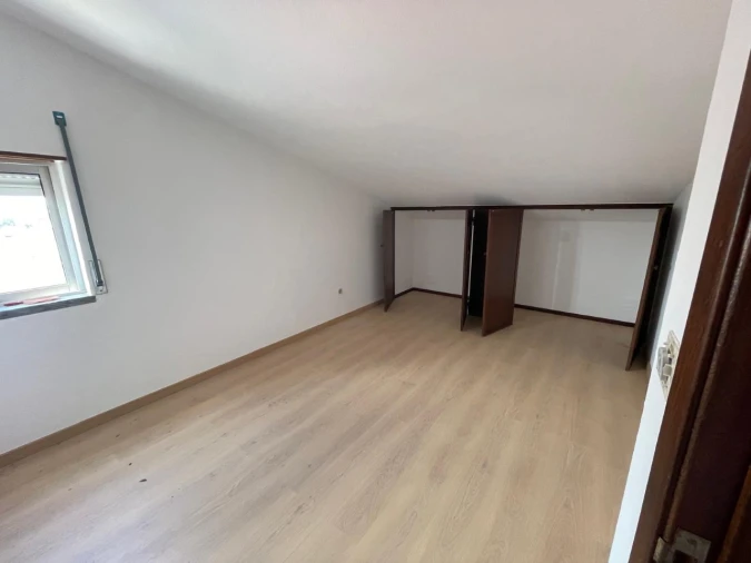 Apartamento T2 para Venda em Alfeizerão Foto 6