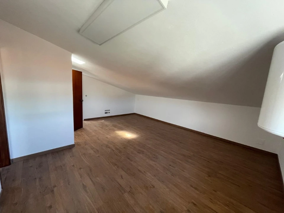 Apartamento T1 para Venda em Alfeizerão Foto 2