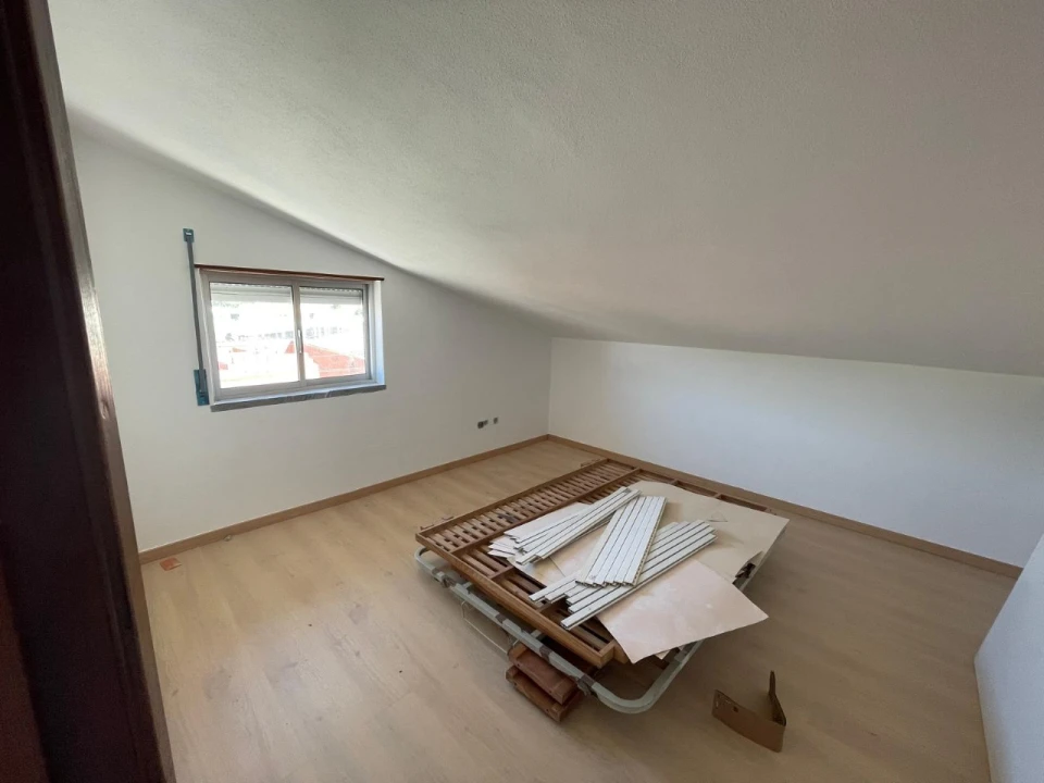 Apartamento T1 para Venda em Alfeizerão Foto 4
