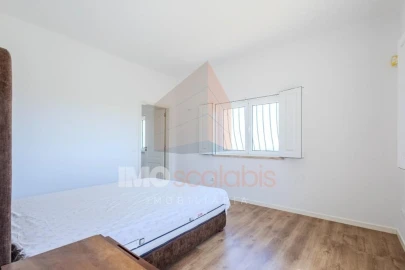 Moradia T4 para Venda em Marvila, Ribeira Santarém, São Salvador, São Nicolau