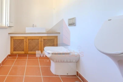 Moradia T4 para Venda em Marvila, Ribeira Santarém, São Salvador, São Nicolau