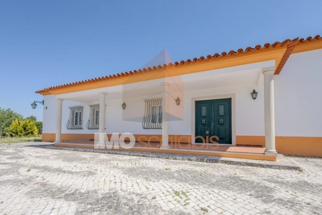 Moradia T4 para Venda em Marvila, Ribeira Santarém, São Salvador, São Nicolau Foto 34