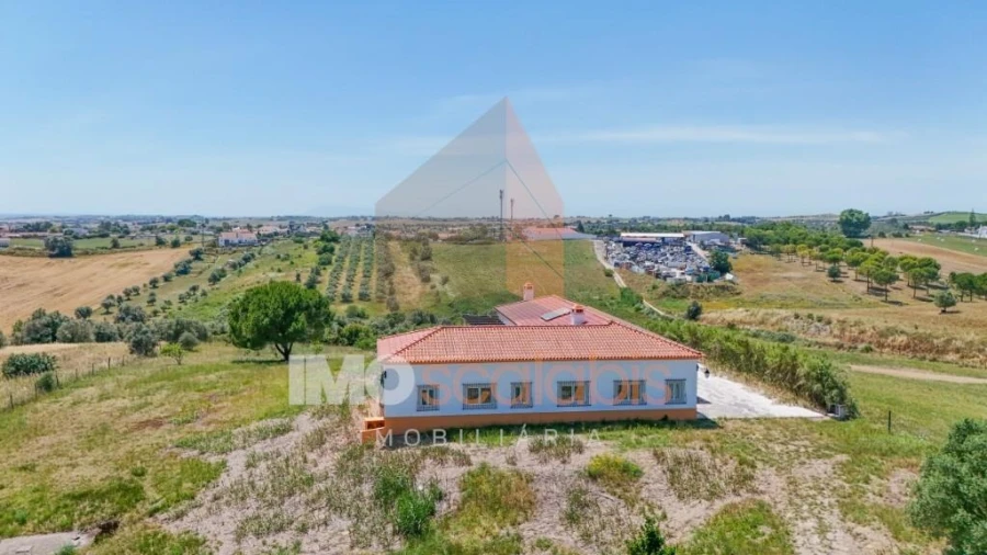 Moradia T4 para Venda em Marvila, Ribeira Santarém, São Salvador, São Nicolau Foto 42