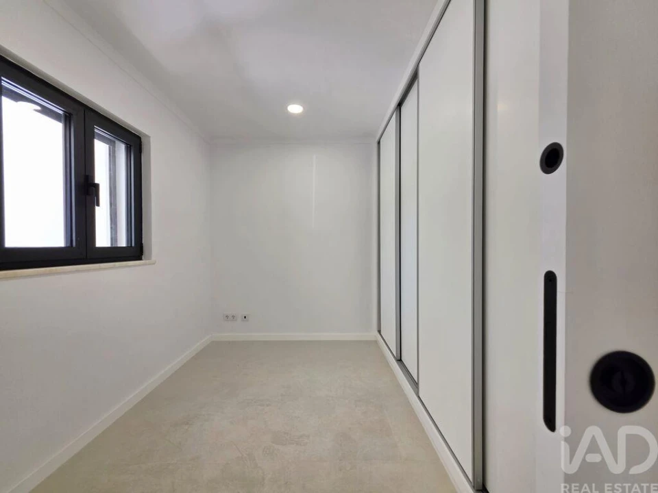 Moradia T3 para Venda em Vila Real de Santo Antonio Foto 4