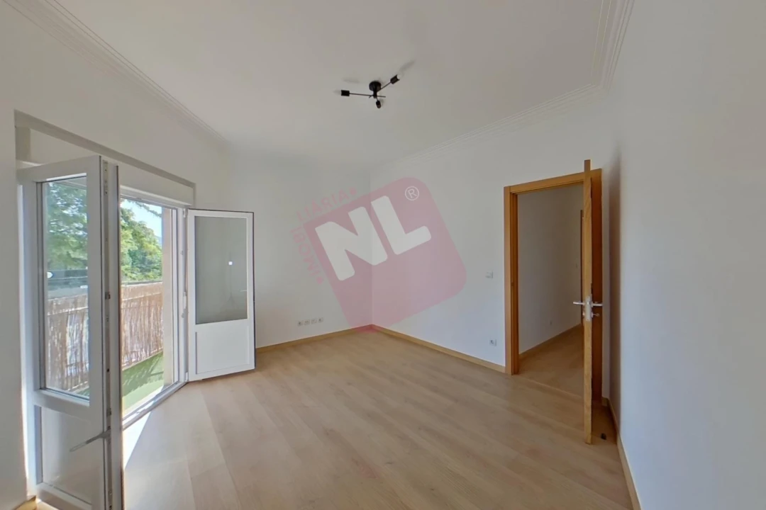 Apartamento T3 para Arrendamento em Moscavide e Portela Foto 25