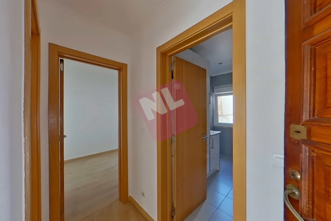 Apartamento T3 para Arrendamento em Moscavide e Portela Foto 4