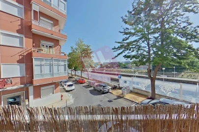 Apartamento T3 para Arrendamento em Moscavide e Portela