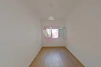 Apartamento T3 para Arrendamento em Moscavide e Portela