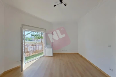 Apartamento T3 para Arrendamento em Moscavide e Portela