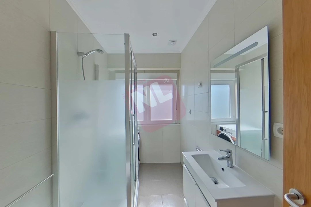 Apartamento T3 para Arrendamento em Moscavide e Portela Foto 16