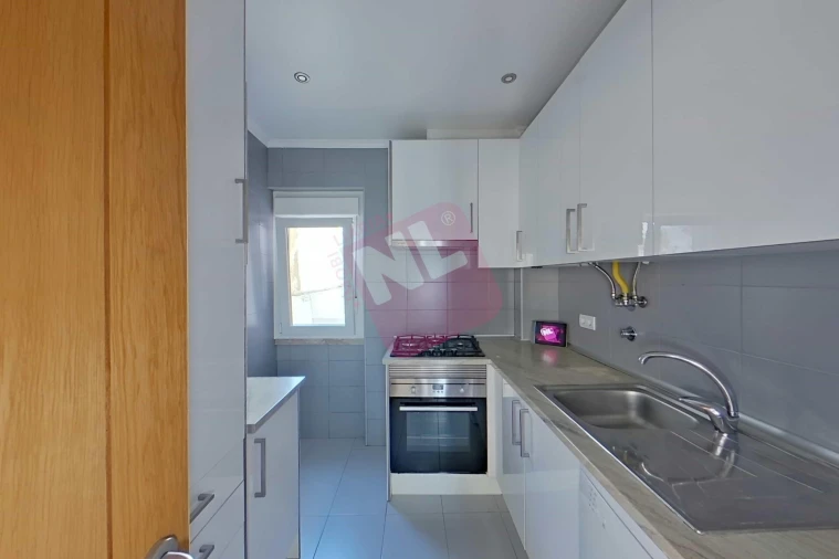 Apartamento T3 para Arrendamento em Moscavide e Portela Foto 6
